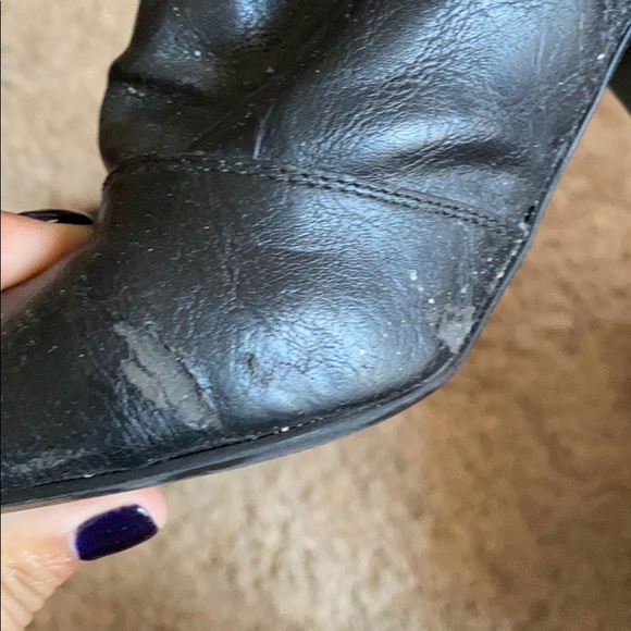 Guess Booties - Picture 3 of 4